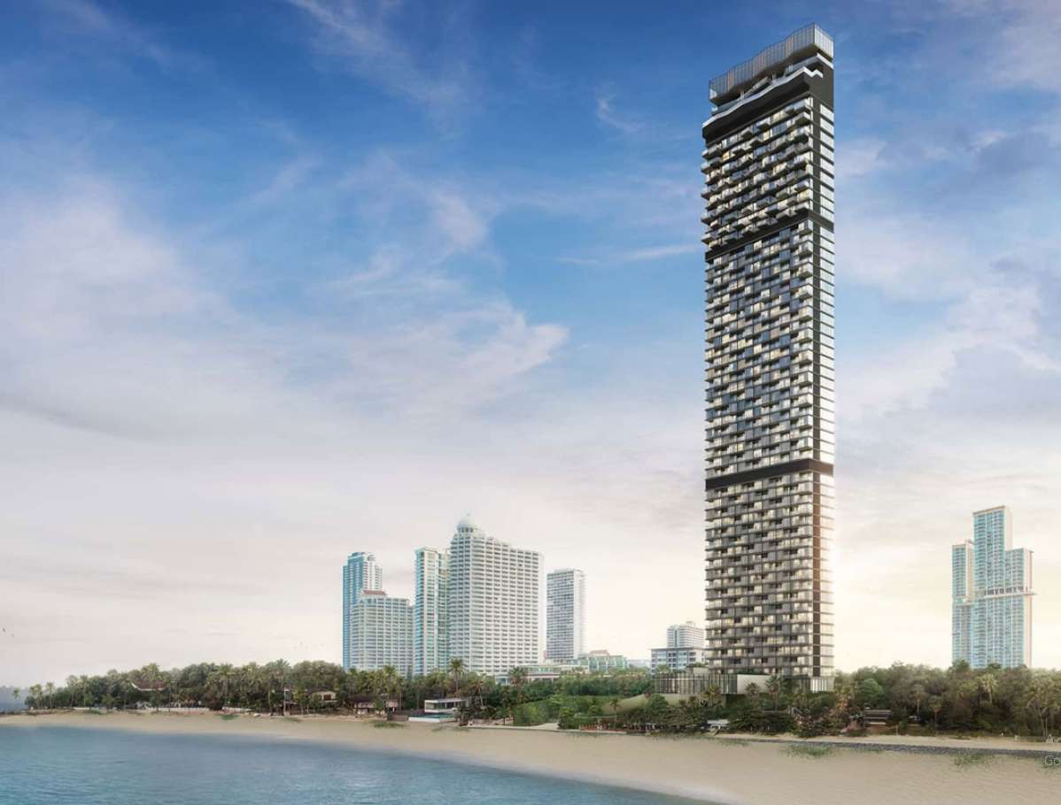 Arom Wongamart Pattaya