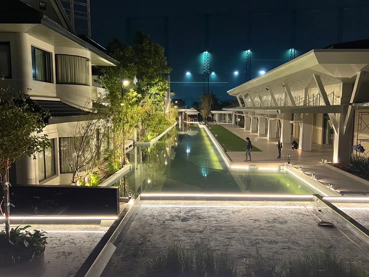 งานออกแบบแสงสว่างอาคารไทยยามค่ำคืน โดย W.L. Lighting